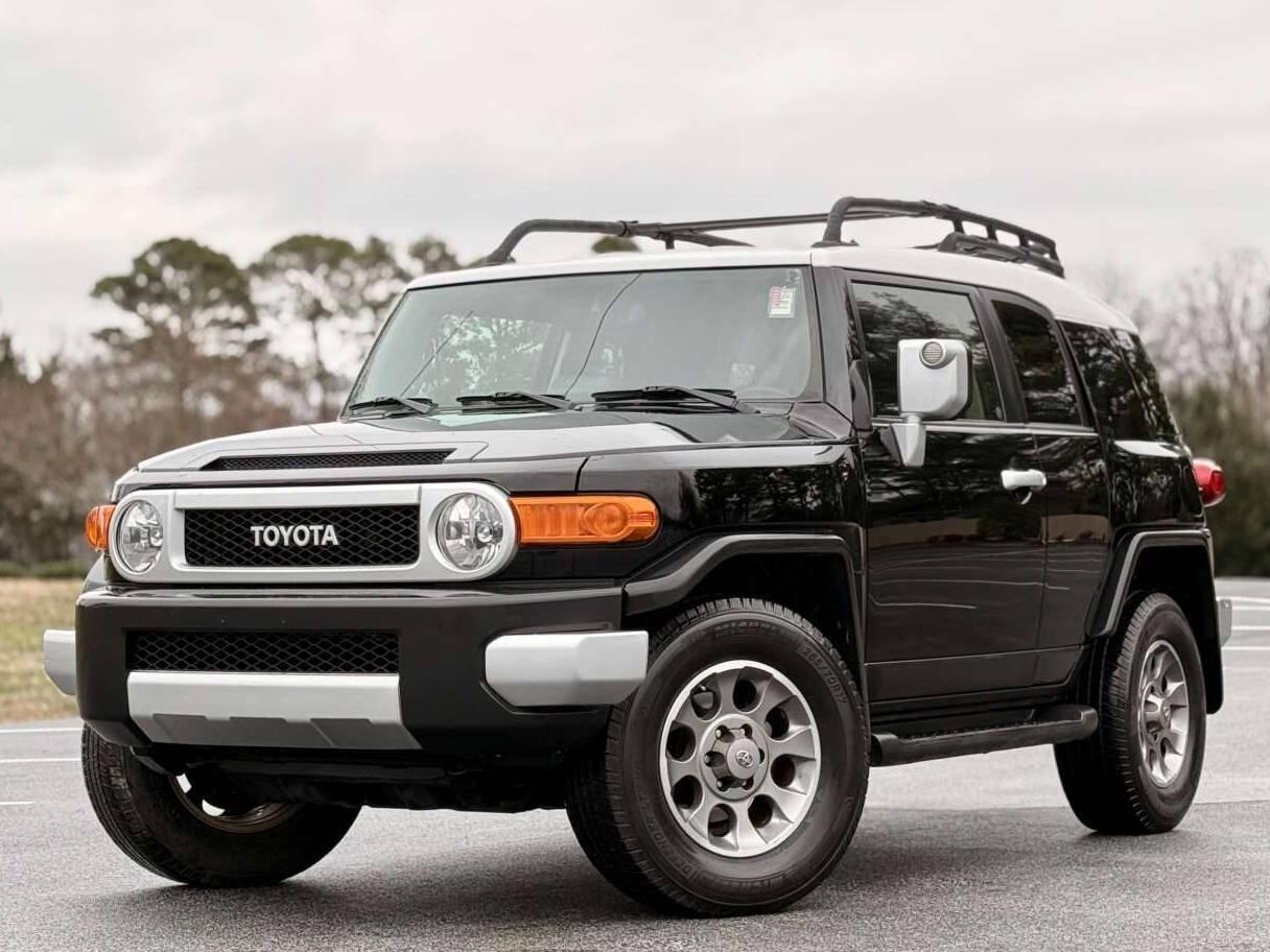 TOYOTA FJ CRUISER 2013 JTEBU4BF9DK156078 image